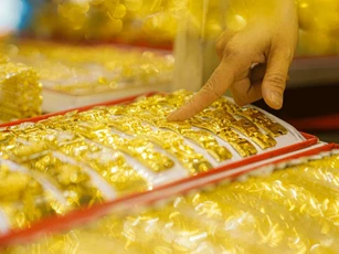 Giá vàng ngày 10/2/2025: SJC ổn định tại ngưỡng 90,3 triệu đồng/lượng