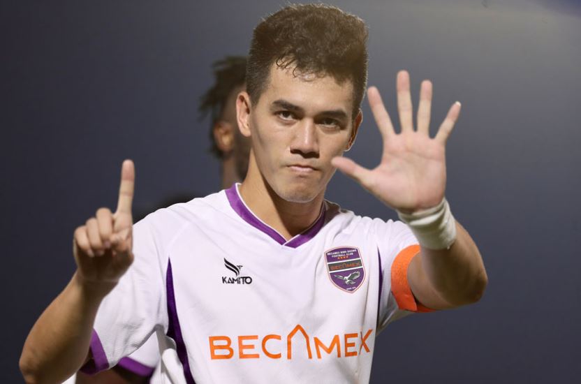 Chạm cột mốc đáng mơ ước, Tiến Linh tuyên bố bất ngờ trước lễ trao giải QBV Việt Nam 2024