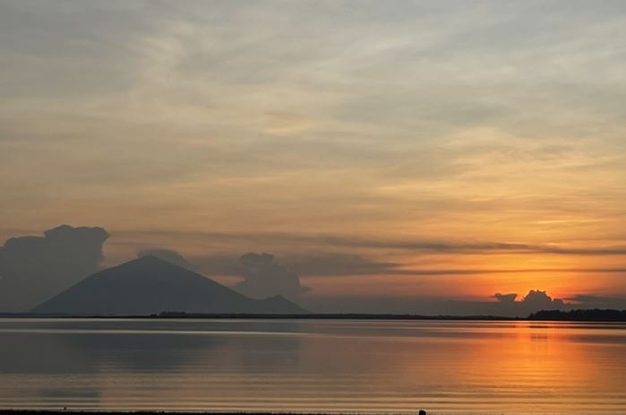 Vi&#x1EC7;t Nam c&#xF3; h&#x1ED3; th&#x1EE7;y l&#x1EE3;i l&#x1EDB;n nh&#x1EA5;t &#x110;&#xF4;ng Nam &#xC1;: G&#x1EA5;p 2.000 l&#x1EA7;n H&#x1ED3; G&#x1B0;&#x1A1;m, l&#xE0; c&#xF4;ng tr&#xEC;nh v&#xF4; c&#xF9;ng quan tr&#x1ECD;ng