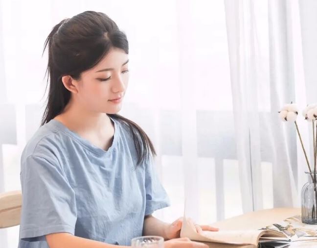 Sau khi kết hôn, phụ nữ khôn ngoan sẽ biết cách dành dụm 4 khoản tiền này