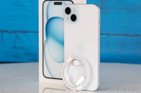 Siêu phẩm màn lớn pin trâu iPhone 15 Plus hạ giá 4 triệu sau Tết, trang bị hấp dẫn vượt mặt Galaxy S25 Plus