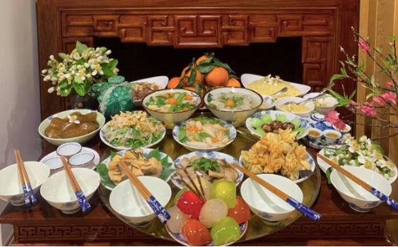 Cúng Rằm tháng Giêng 2025 vào giờ nào thì đẹp, gia chủ có nhiều tài lộc nhất?