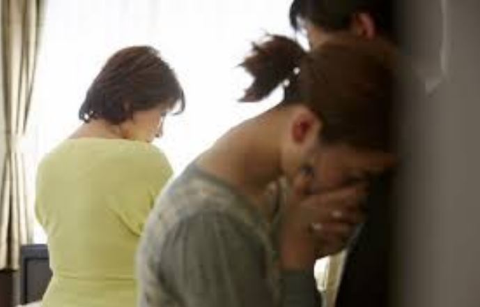 Vay tiền mẹ chồng không được, vài tuần sau tôi chết lặng trước cảnh tượng ở nhà em dâu