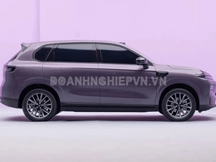 SUV đẹp long lanh, công suất 218 mã lực, giá ngang Kia Morning