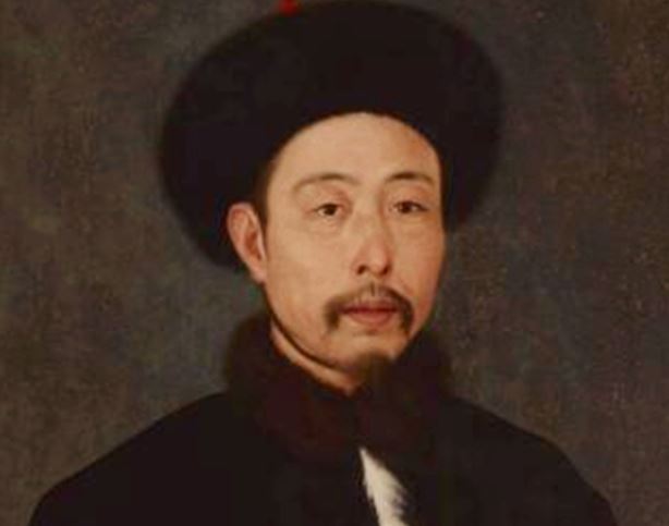 Dung nhan thật của Càn Long qua nét vẽ 'lén lút' của họa sĩ nước ngoài: Giống một minh tinh nổi tiếng!