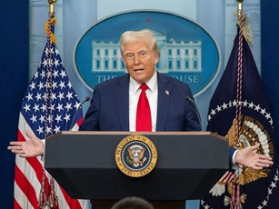 Rủi ro từ chính sách thuế quan của Tổng thống Trump với đồng minh và nền kinh tế Mỹ
