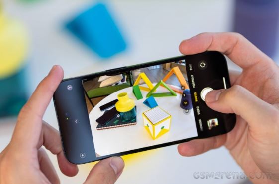 iPhone 14 Pro giá đập hộp cực hấp dẫn giữa tháng 2, trang bị không kém nhiều iPhone 16 Pro, vượt mặt Galaxy S24