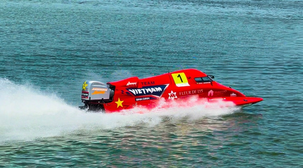 Bình Định tiếp tục là điểm đến của giải vô địch thuyền máy thế giới