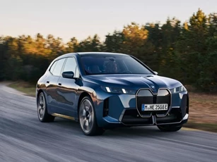 Cận cảnh xe điện BMW iX 2025