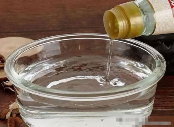 Kiến sợ nhất điều này, chỉ cần xịt ở nhà sẽ tiêu diệt sạch không để sót lại con nào