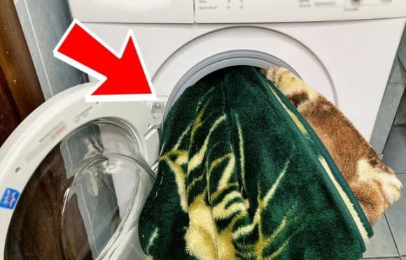 5 thứ này tuyệt đối đừng bao giờ cho vào máy giặt, không những không giặt sạch mà còn gây nguy hiểm
