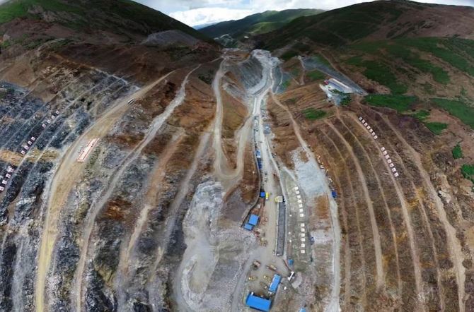 Nền kinh tế lớn thứ 2 thế giới "mở khóa" kho báu kim loại siêu khủng nguy cơ làm rung chuyển thị trường thế giới, gấp hơn 11 lần trữ lượng của Việt Nam