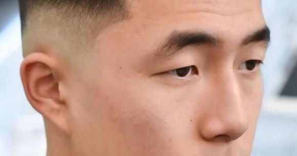 Nam nữ có tướng lông mày quặp xuống nói lên điều gì?