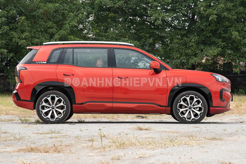 SUV cùng phân khúc với Honda CR-V, công suất 224 mã lực, giá rẻ hơn Toyota Raize