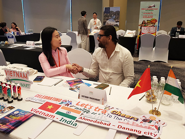 Lần đầu giới thiệu du lịch Đà Nẵng tại Ahmedabad Ấn Độ
