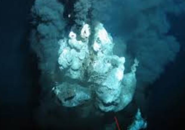 Xuất hiện xoáy nước lớn khiến chuông báo động đỏ rú mạnh, mũi khoan sâu 1.175m bất động nhưng chuyên gia báo trúng lớn, kho báu vô tình lộ diện nhờ công nghệ cao