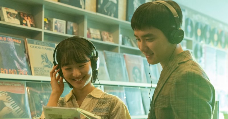 Những chuyện tình vượt thời gian trên màn ảnh: Khi yêu thương xóa nhòa mọi khoảng cách