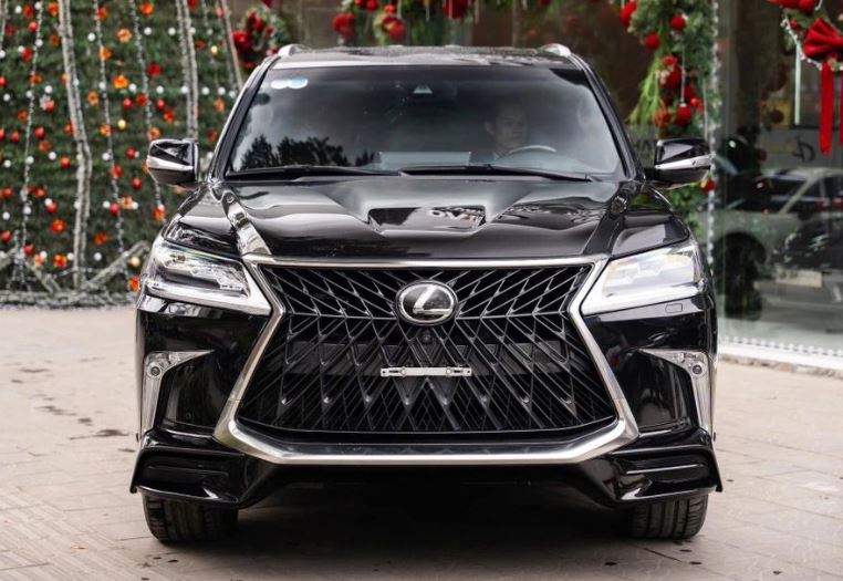 Lăn bánh 6 năm, di chuyển 80.000 km, Lexus LX 570 MBS vẫn "đắt xắt ra miếng"
