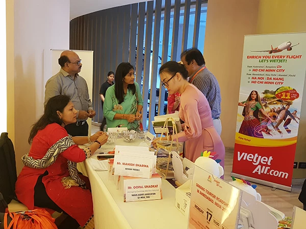 Vietjet Air tăng cường quảng bá các đường bay kết nối Việt Nam - Ấn Độ nhân road show giới thiệu du lịch Đà Nẵng tại Ahmedabad.