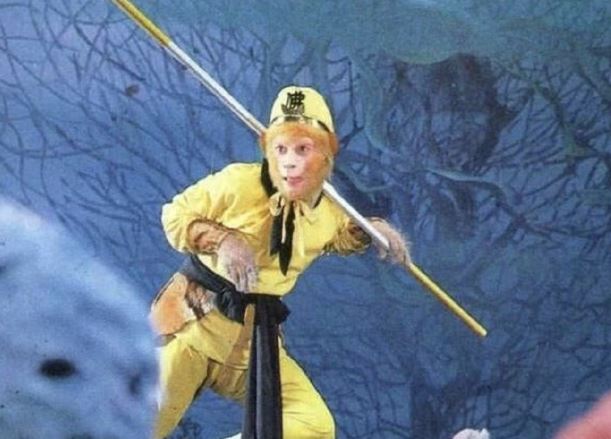 Xem Tây Du Ký gần 40 năm chưa chắc biết hết 3 chủ nhân từng sở hữu gậy Như Ý của Tôn Ngộ Không