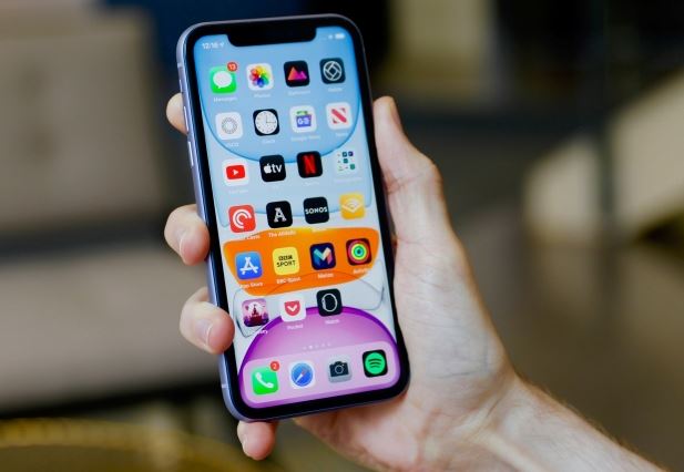 Cầm dưới 10 triệu đập hộp iPhone fullbox chính hãng VN/A rẻ nhất Việt Nam hiện nay