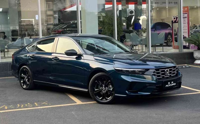 Honda Accord 2026 ra mắt thị trường 'hàng xóm' Việt Nam: Diện mạo mới, động cơ không đổi