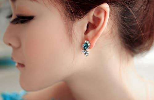 Ph&#x1EE5; n&#x1EEF; c&#xF3; n&#xE9;t t&#x1B0;&#x1EDB;ng n&#xE0;y, sau 35 tu&#x1ED5;i n&#x1EBF;u kh&#xF4;ng tr&#x1EDF; th&#xE0;nh &#x111;&#x1EA1;i gia th&#xEC; c&#x169;ng l&#xE0; ng&#x1B0;&#x1EDD;i th&#xE0;nh &#x111;&#x1EA1;t &#x111;&#x1B0;&#x1EE3;c bao ng&#x1B0;&#x1EDD;i k&#xED;nh n&#x1EC3;