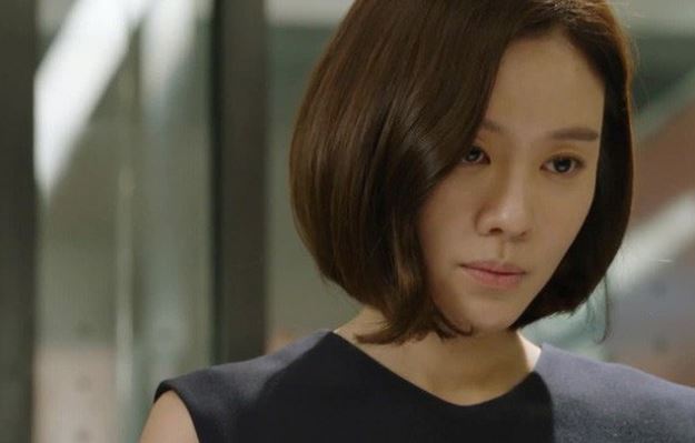 Mẹ chồng âm mưu chiếm hết tài sản cho con riêng, tôi lạnh lùng tung ra bằng chứng khiến bà chết lặng