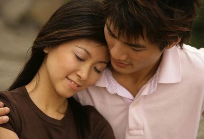 Biếu mẹ chồng 10 triệu ai ngờ bà lấy ra 1 xấp tiền và nói trả lại tôi 30 triệu, những lời mẹ chồng nói sau đó khiến tôi uất h-ận vô cùng