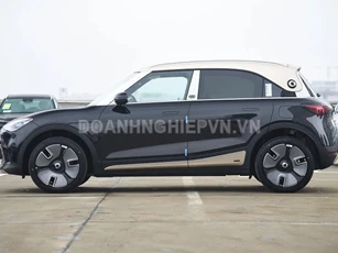 SUV công suất 268 mã lực, thiết kế ấn tượng, sản xuất giới hạn 500 chiếc, giá gần 720 triệu đồng