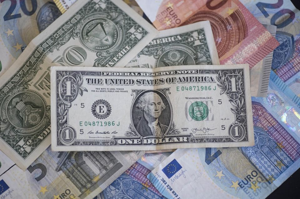 Giá ngoại tệ ngày 27/2/2025: USD phục hồi mạnh 