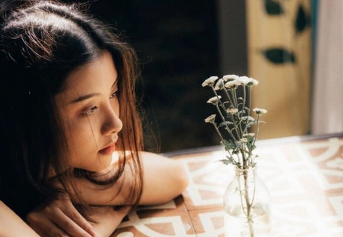 Bát canh ngọt định mệnh và lời nói như 'dao cứa vào lòng' khiến tôi nhận ra một sự thật phũ phàng