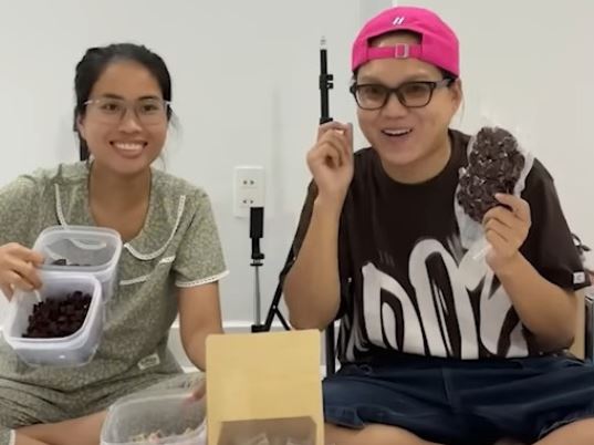 Duy Mạnh 'bày kế' để Phạm Thoại và mẹ Bắp có thể 'giải oan' cho mình mà không 'tốn sức'