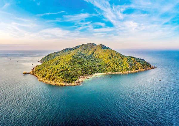 Đà Nẵng - Huế nghiên cứu phát triển du lịch siêu sang tại Hòn Sơn Chà