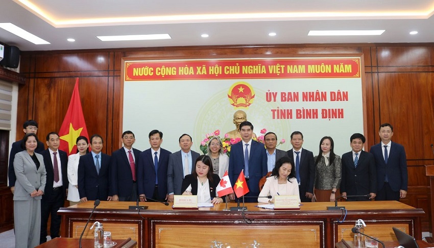 Bidiphar ‘bắt tay’ doanh nghiệp Canada sản xuất kit test chất lượng cao tại Bình Định