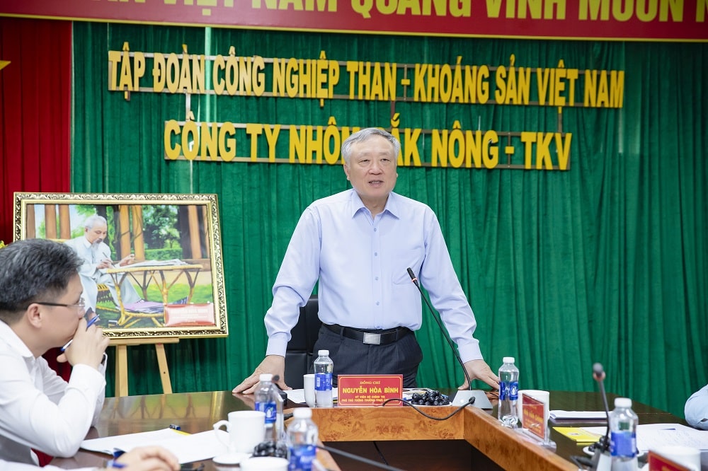 Phó Thủ tướng Nguyễn Hoà Bình: Khai thác, chế biến sâu để tránh lãng phí tài nguyên khoáng sản