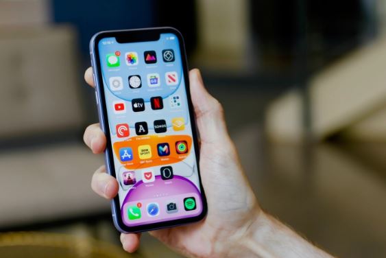 Bảng giá iPhone chuẩn VN/A đầu tháng 3: iPhone 12 rẻ như rau, iPhone 16 Pro Max giảm khủng dễ mua