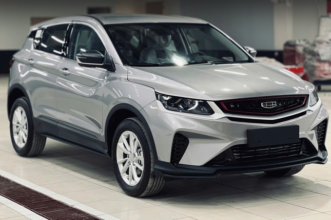 Ô tô Trung Quốc ồ ạt về Việt Nam đầu năm 2025