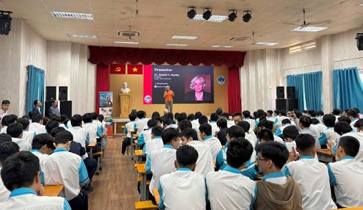 Cơ hội học STEM tại đại học hàng đầu Hoa Kỳ
