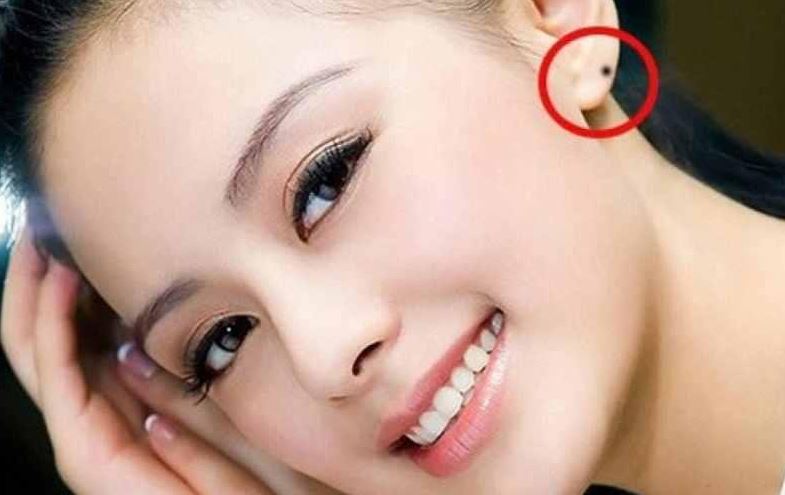 Nơi nào có nốt ruồi son là mệnh lấy được phú quý, ở đó chứa đựng sự giàu sang, đào hoa, phú quý may mắn