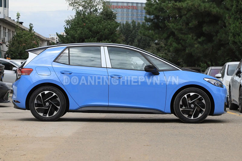 Xe hơi đẹp mê ly, công suất 168 mã lực, giá hơn 420 triệu đồng, sẵn sàng 'hủy diệt' Hyundai Grand i10