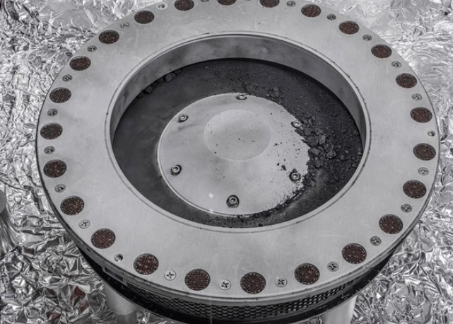 Mẫu vật ngoài Trái Đất được tàu Mỹ đem về chứa 19 yếu tố sự sống