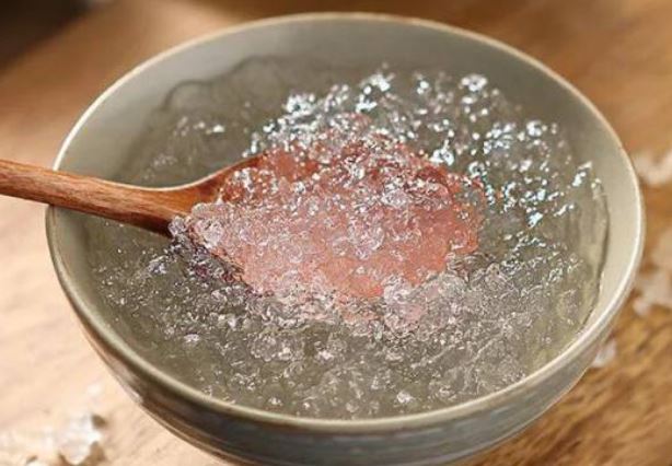 Việt Nam có loại nhựa cây ăn như tổ yến, được ví như 'thần dược' cho sức khỏe và sắc đẹp