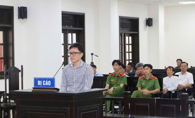 Cựu cán bộ Vietinbank Bạc Liêu lĩnh 12 năm tù vì chiếm đoạt tiền khách hàng 