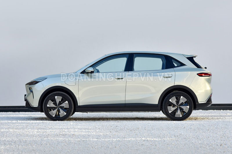 SUV cùng phân khúc với Mitsubishi Xforce, công suất 163 mã lực, giá 344 triệu đồng