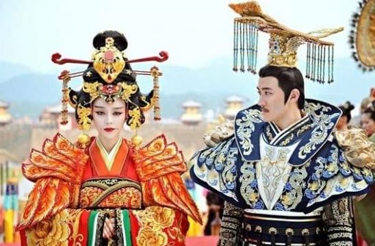 Võ Tắc Thiên dùng biện pháp tránh thai gì mà nuôi vô số nam sủng nhưng không có con rơi?