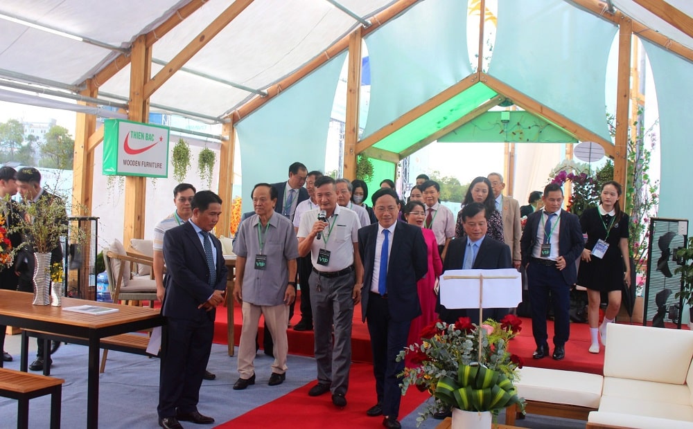 Ngành gỗ ngoại thất ghi dấu tại thủ phủ gỗ Bình Định