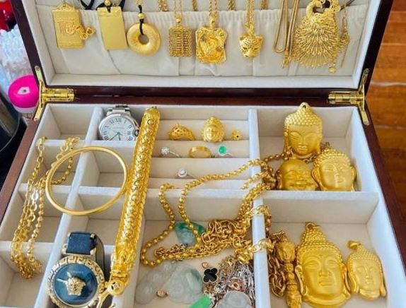 Mua vàng cần chú ý điều gì? Nhớ “ba nên, ba không” khi mua vàng, nhân viên giao dịch: thoạt nhìn là biết khách hàng là người thông minh