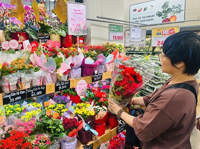 Hoa tươi tăng giá mạnh trước ngày 8/3