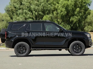 SUV siêu hầm hố, công suất 248 mã lực, giá hơn 800 triệu đồng, so kè cùng Toyota Land Cruiser